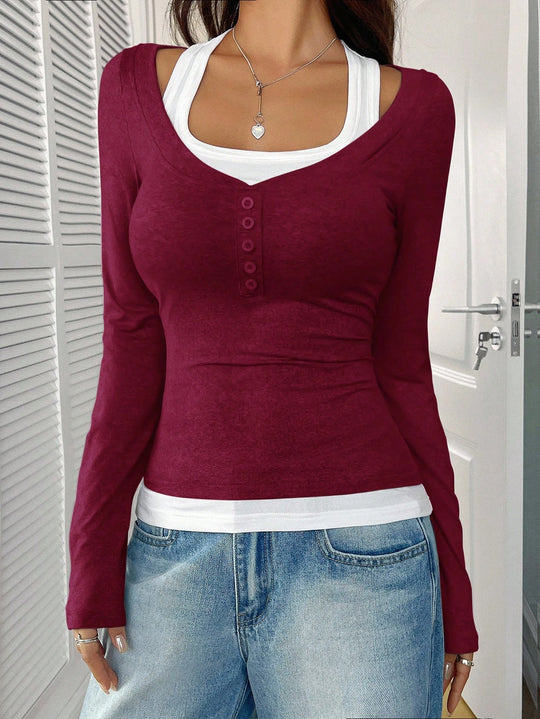 Damen Figurnahes langärmliges Henley-Shirt mit tiefem U-Ausschnitt und Knopfblende Nord Taschen
