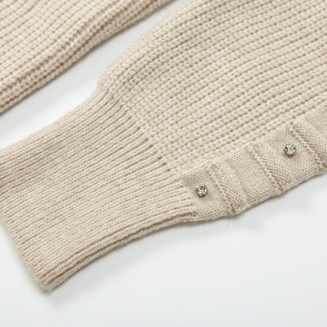 Damen Grobstrick-Cardigan mit Strassbesatz, Flechtkordel und offenem V-Ausschnitt Nord Taschen