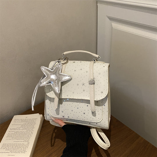 Damen Mini-Rucksack mit fantasievollem Sternenmuster und abnehmbarem Anhänger Nord Taschen