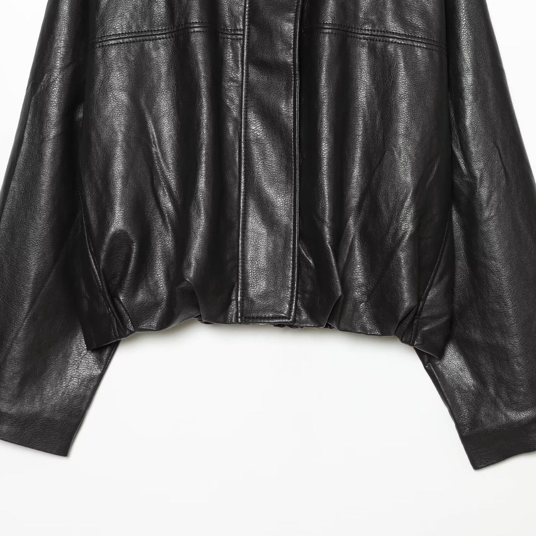 Damen Cropped Boxy Kunstlederjacke mit hohem Funnelkragen und verdeckter Leiste Nord Taschen