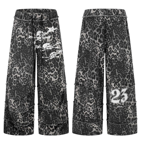 Damen Weite Cargo-Culotte-Shorts mit Fransenstufen und Totenkopf-Print Nord Taschen