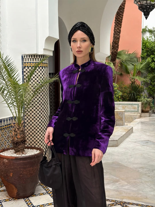 Damen Samtjacke mit Mandarin-Kragen und dekorativen Knotenverschlüssen Nord Taschen