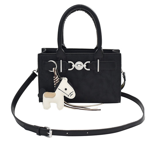 Damen Handtasche im modernen Minimalismus-Stil mit verspieltem Anhänger Nord Taschen