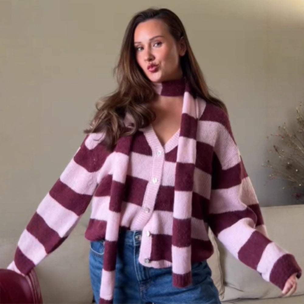 Damen Oversize Strickcardigan-Set mit Blockstreifen, Knopfleiste und passendem Schal Nord Taschen