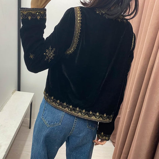 Damen Kurzsametjacke mit filigraner Metallstickerei und Perlenbesatz Nord Taschen