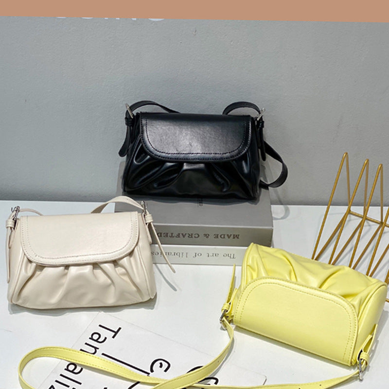 Damen Hobo-Tasche mit raffiniertem Faltendesign und verstellbarem Schulterriemen Nord Taschen