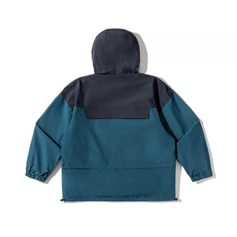 Unisex Weitgeschnittene Utility-Fieldjacke mit Kapuze, Tunnelzug und Pattentaschen Nord Taschen