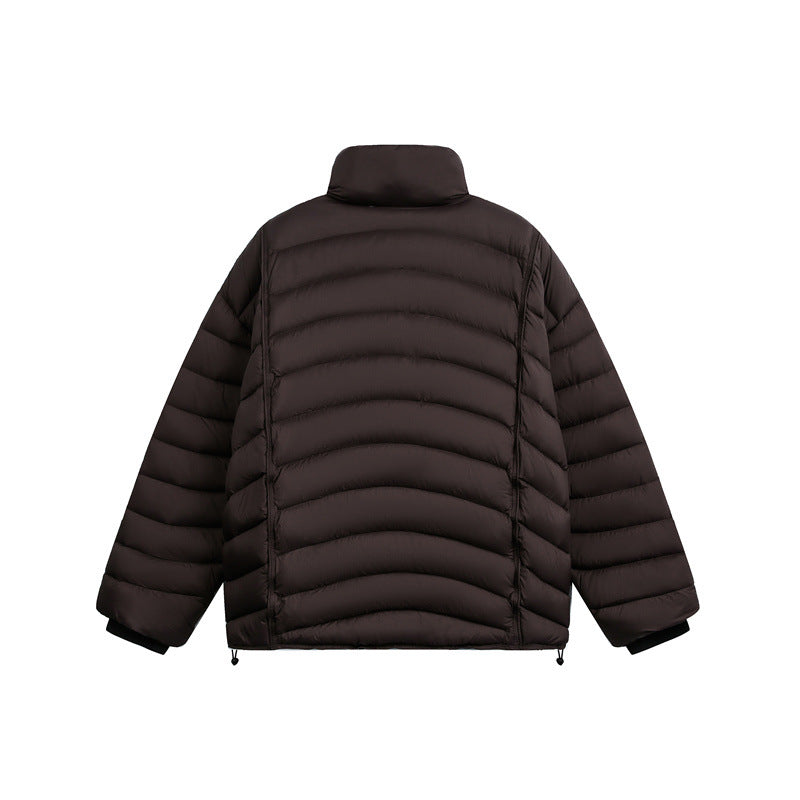 Damen Kurz geschnittene ultraleichte Steppjacke mit Stehkragen Nord Taschen