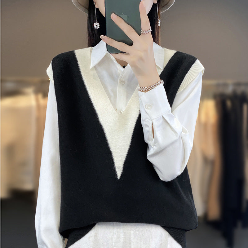 Damen Strukturiertes Feinstrick-Longvest mit tiefem V-Ausschnitt und kontrastierendem V-Paneel Nord Taschen