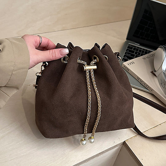 Damen Beuteltasche mit elegantem Schnürverschluss Nord Taschen