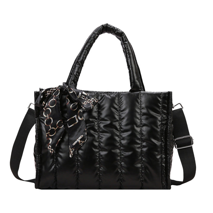 Damen Stepp Handtasche mit elegantem Schal Nord Taschen