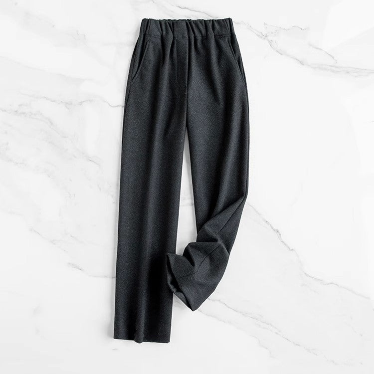 Damen Bequeme und stylische Stoffhose Nord Taschen