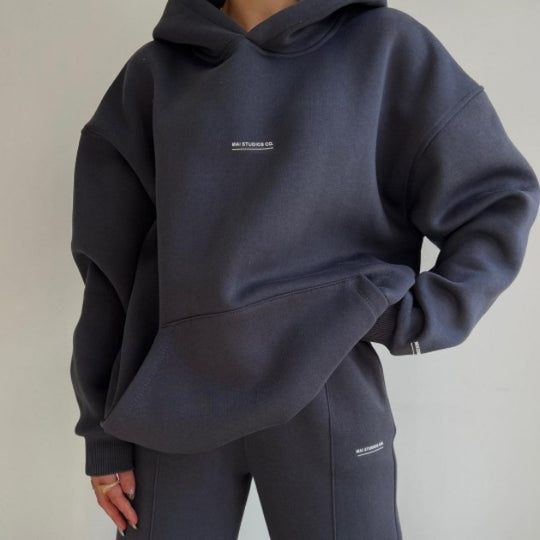 Damen Set Schwere French‑Terry Oversize‑Kapuzenpullover mit Kängurutasche und Slim‑Jogginghose Nord Taschen