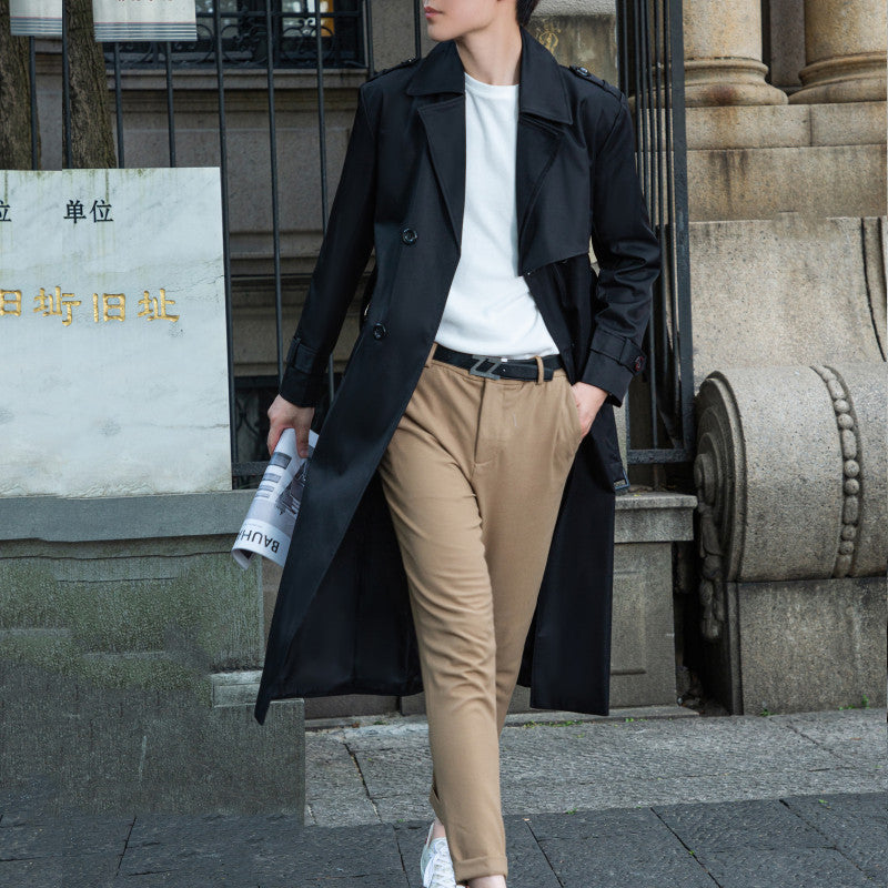 Herren langer doppelreihiger Trenchcoat mit Sturmklappe und D-Ring-Details Nord Taschen