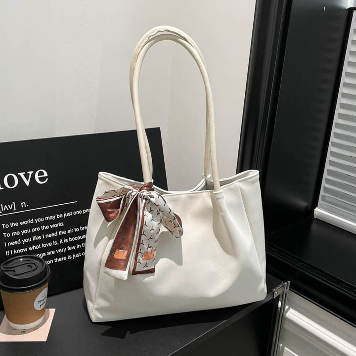 Damen Shopper-Tasche mit eleganten Details und modischem Halstuch Nord Taschen