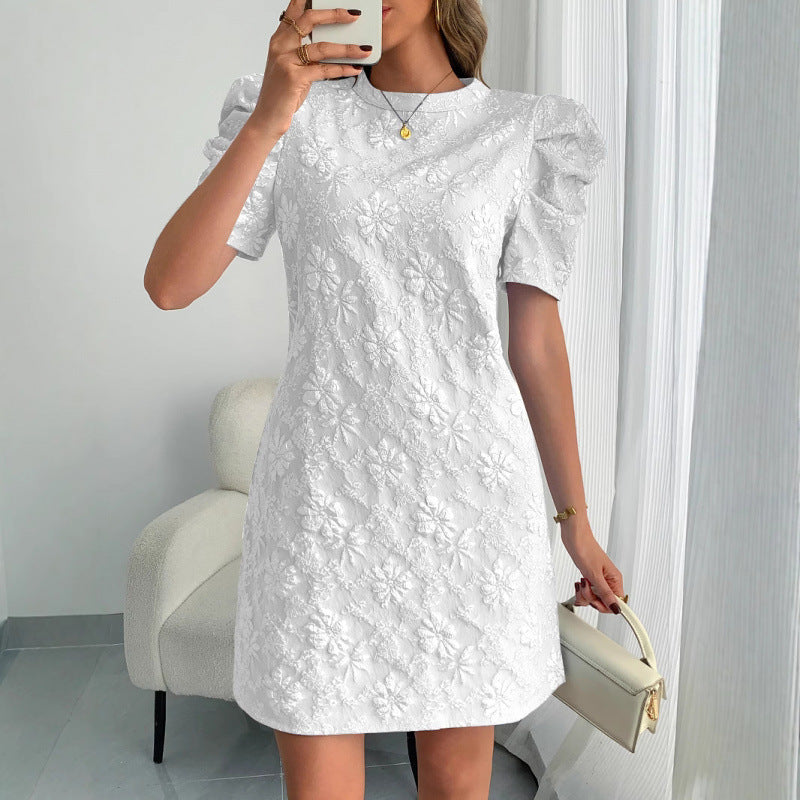 Damen Kurzarmkleid mit voluminiösen Ärmeln und floralen Stickereien