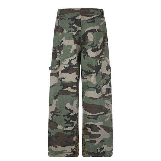 Damen weite Cargo-Hose mit Camouflage-Print und Leo-Kontrastbahnen Nord Taschen