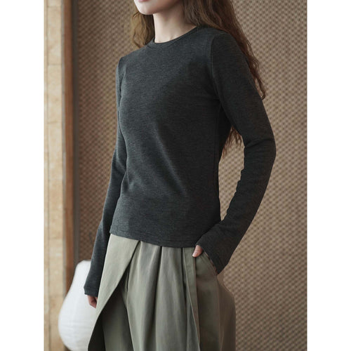 Damen Schmal geschnittenes Longsleeve aus feinem Jersey mit Rundhalsausschnitt Nord Taschen