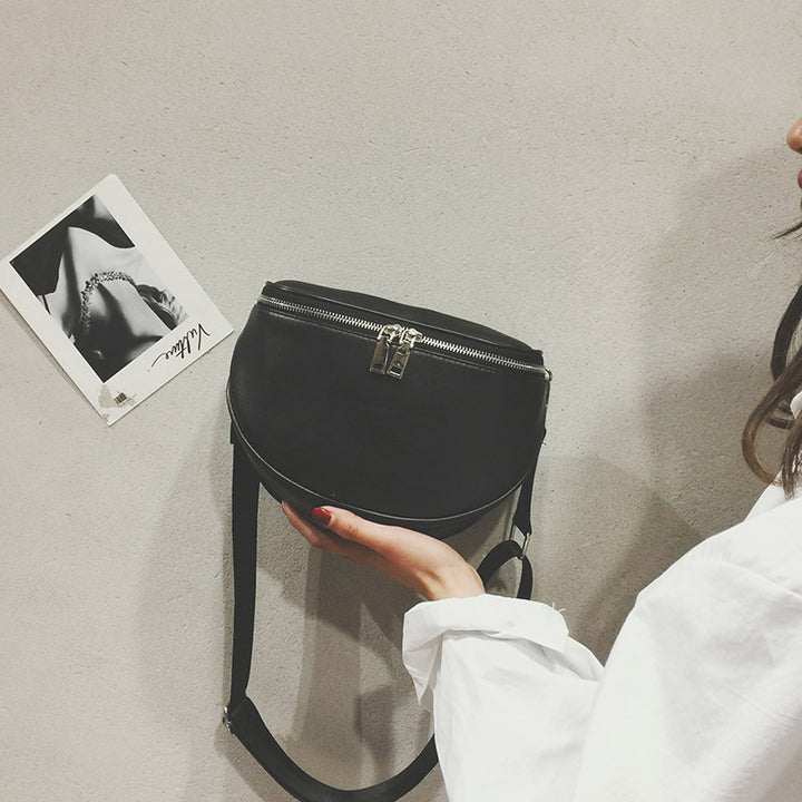 Damen elegante Umhängetasche aus hochwertigem Kunstleder mit verstellbarem Schultergurt Nord Taschen