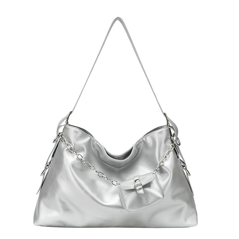 Damen Hobo-Tasche mit dekorativen Kettendetails und praktischem Faltendesign Nord Taschen