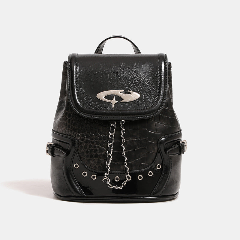 Damen Rucksacktasche mit modischem Kroko-Design und eleganten Metallakzenten Nord Taschen