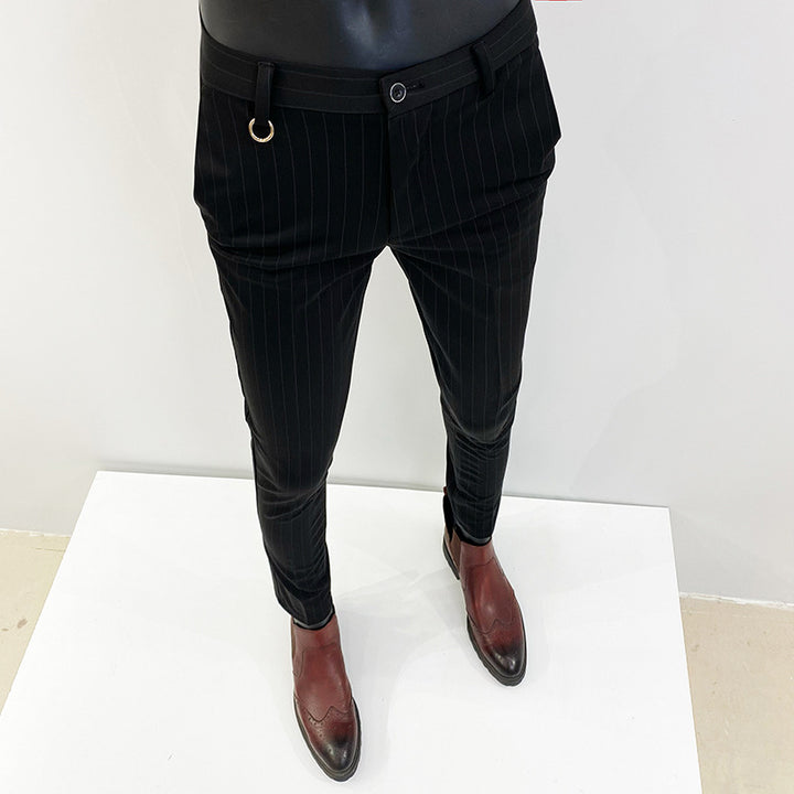 Herren schmal geschnittene Nadelstreifen-Anzughose mit elastischem Bund und Ringdetail Nord Taschen