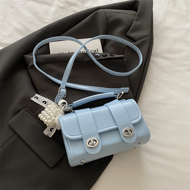Damen Mini-Handtasche mit dekorativen Details Nord Taschen
