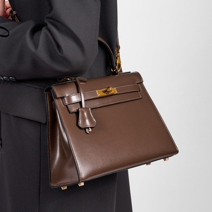 Damen strukturierte Handtasche mit elegantem Verschluss Nord Taschen