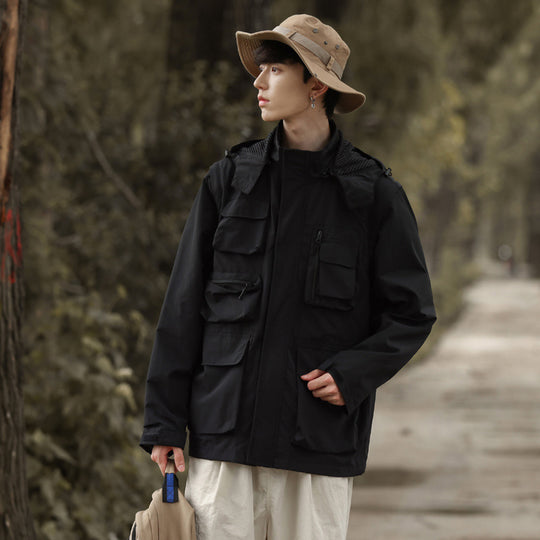 Herren leichte Multifunktions-Fieldjacke mit zahlreichen Utility‑Taschen und Belüftungsdetails Nord Taschen