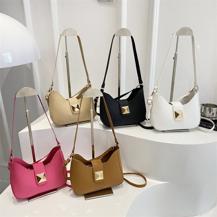 Damen Umhängetasche mit elegantem Verschluss und strukturiertem Design Nord Taschen