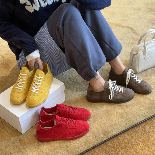 Damen Sportliche Sneakers aus hochwertigem Wildleder mit atmungsaktiver Innenstruktur und elastischer Schnürung Nord Taschen