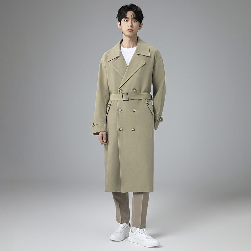 Herren Maxilanger Trenchmantel mit taillierendem Gürtel und minimalistischer Silhouette Nord Taschen