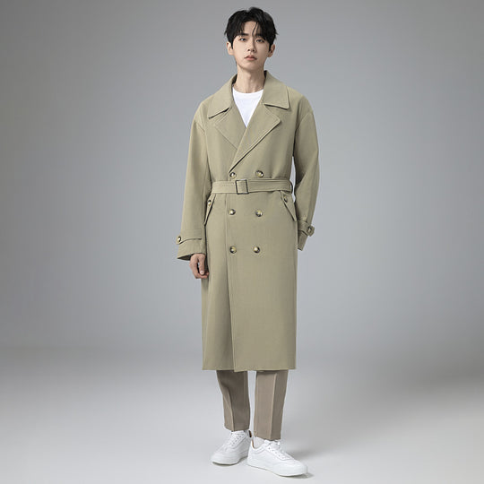 Herren Maxilanger Trenchmantel mit taillierendem Gürtel und minimalistischer Silhouette Nord Taschen
