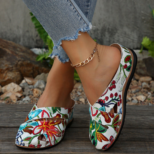 Damen Komfortable Clogs mit dekorativen floralen Stickereien Nord Taschen