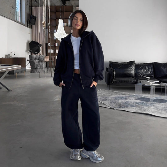 Damen lässiges Zip-Lounge-Set mit übergroßer Kapuzenjacke und taillierter Relax-Jogginghose Nord Taschen