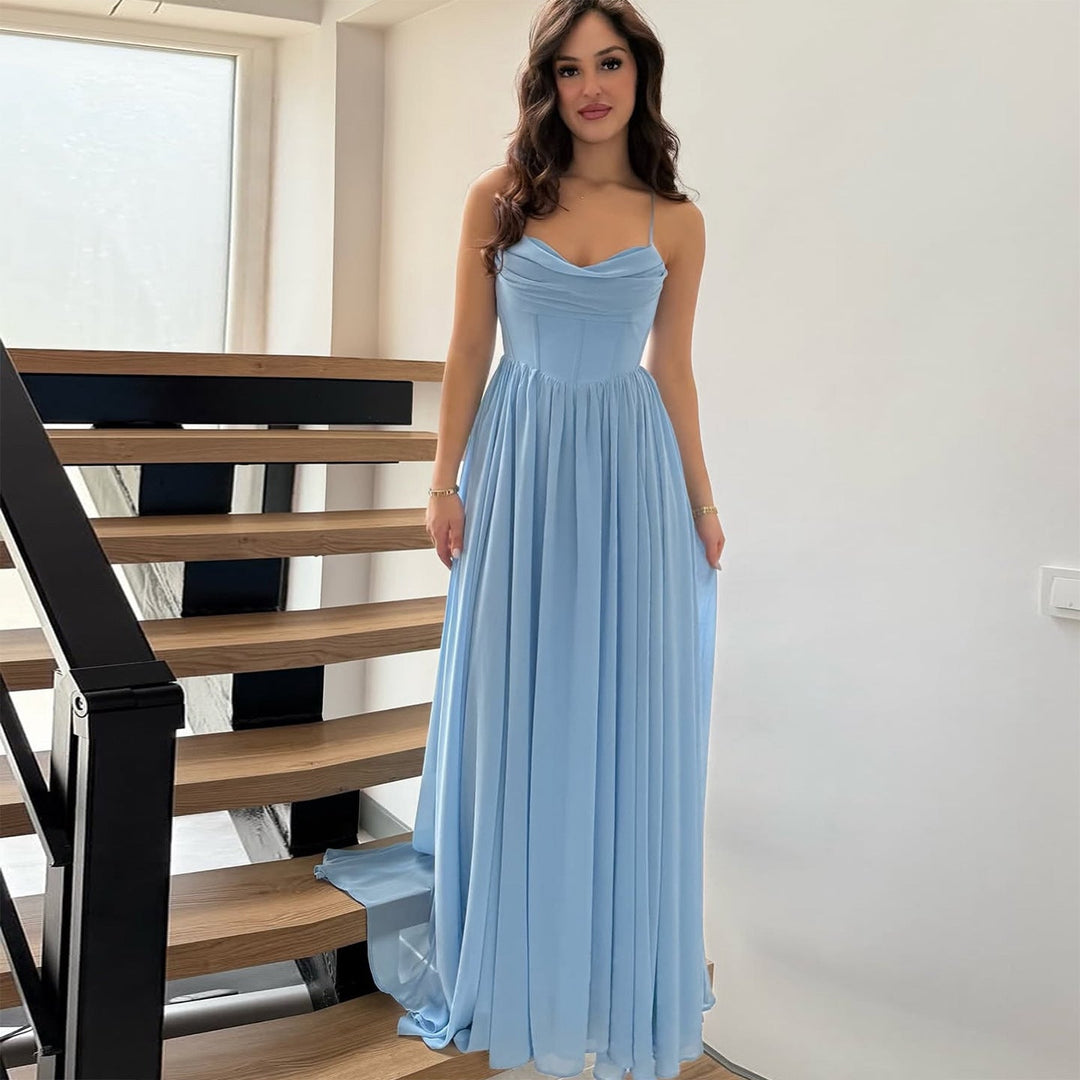 Damen Maxikleid mit zarten Raffungen und eleganter A-Linien-Form Nord Taschen