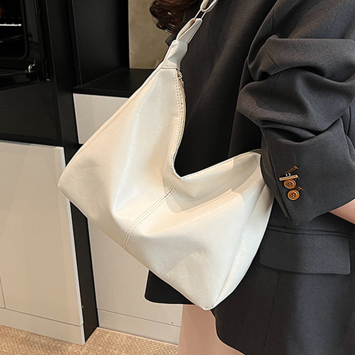 Damen Hobo-Tasche mit elegantem Design und praktischen Innenfächern Nord Taschen