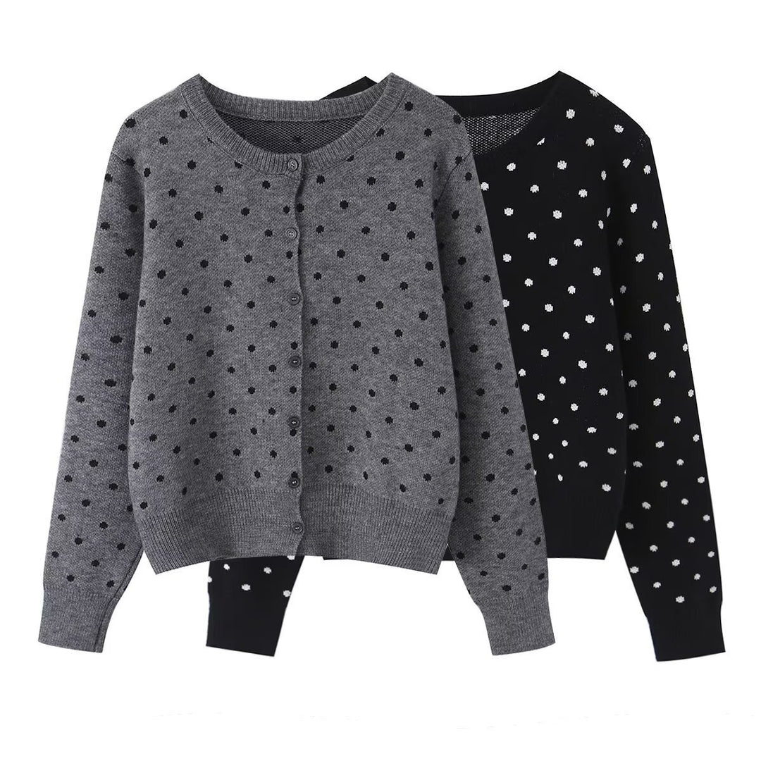 Damen Kurz geschnittene fein gestrickte Cardigan mit Rundhalsausschnitt, Knopfleiste und Allover‑Punktmuster Nord Taschen
