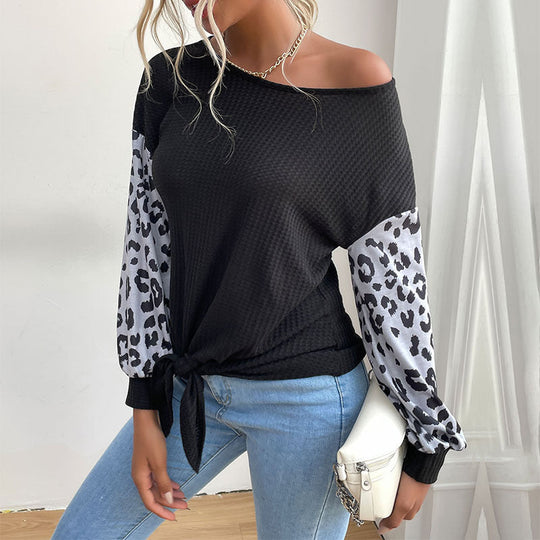 Damen Langärmeliges Waffelshirt mit Knotenfront und Kontrast-Leoärmel Nord Taschen