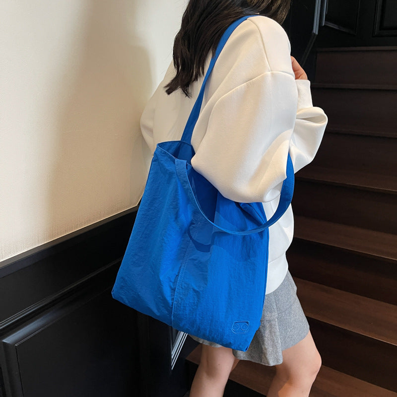 Damen Shopper-Tasche mit praktischem und geräumigem Design Nord Taschen