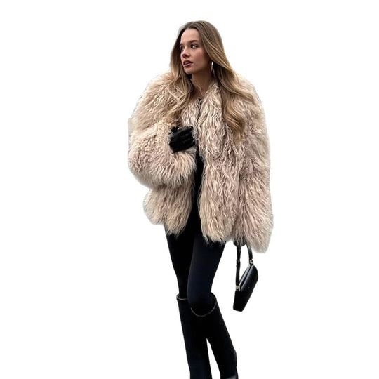 Damen Kurzjacke aus voluminösem Lammfellimitat mit lockiger Struktur Nord Taschen