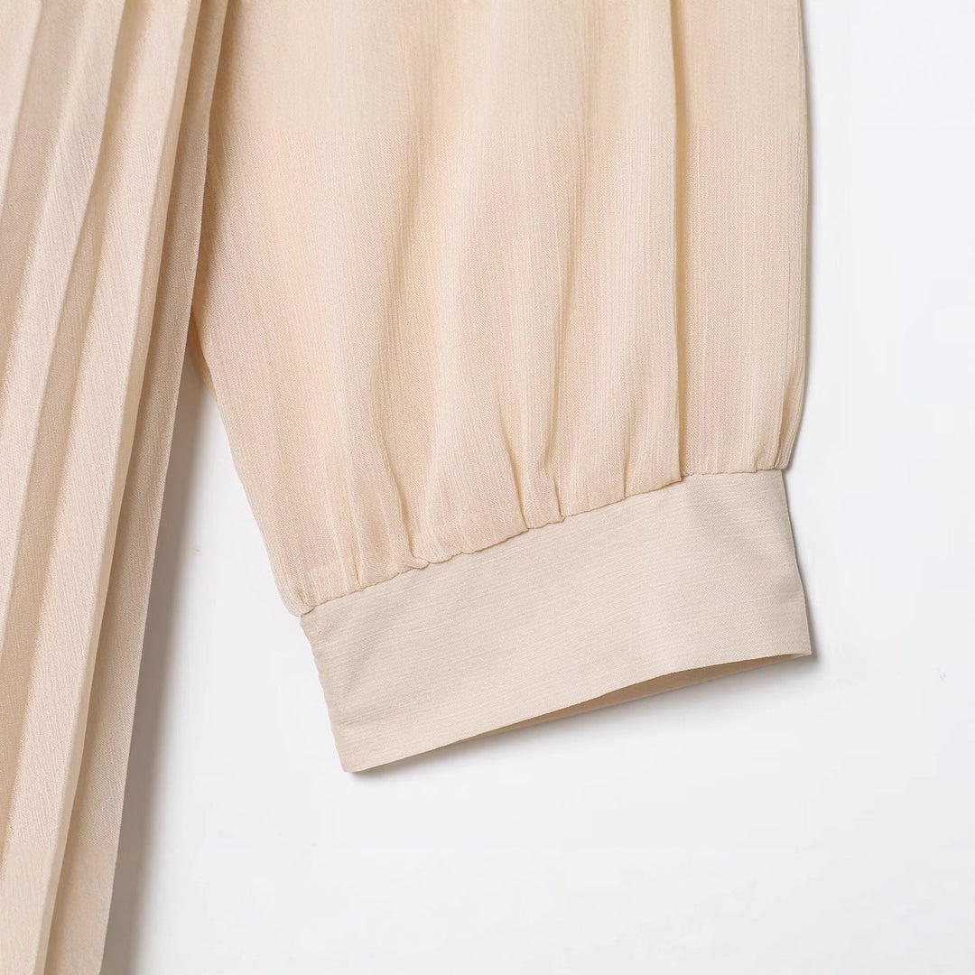 Damen Plissiertes Hemdblusenkleid mit Stehkragen, durchgehender Knopfleiste und Taillengürtel Nord Taschen