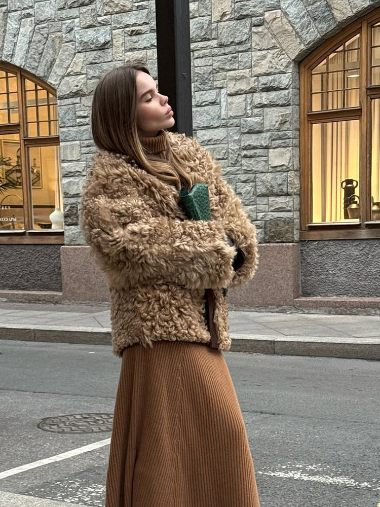 Damen Kurzjacke aus lockigem Teddy-Kunstfell mit Oversize-Schnitt Nord Taschen