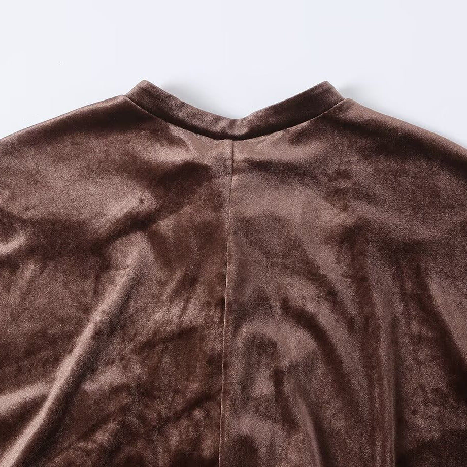 Damen Langer Samt-Mantel im Kimono‑Stil mit Mandarin‑Kragen und Knotenverschlüssen Nord Taschen