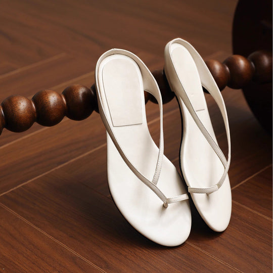 Damen Zehentrenner-Sandalen mit elegantem Riemendesign und leichtem Fußbett