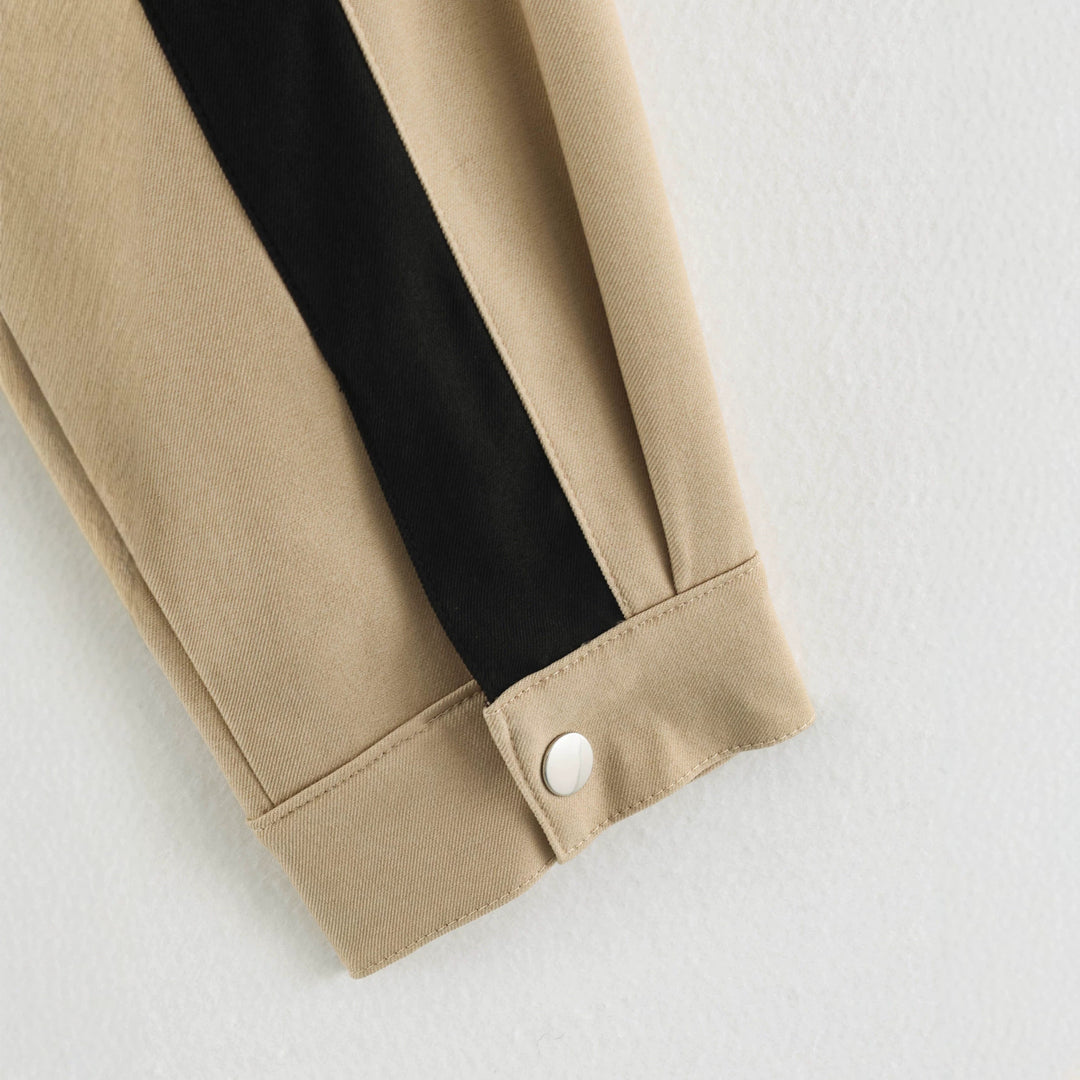 Damen Cropped Boxy-Trackjacke mit Stehkragen und Kontraststreifen Nord Taschen