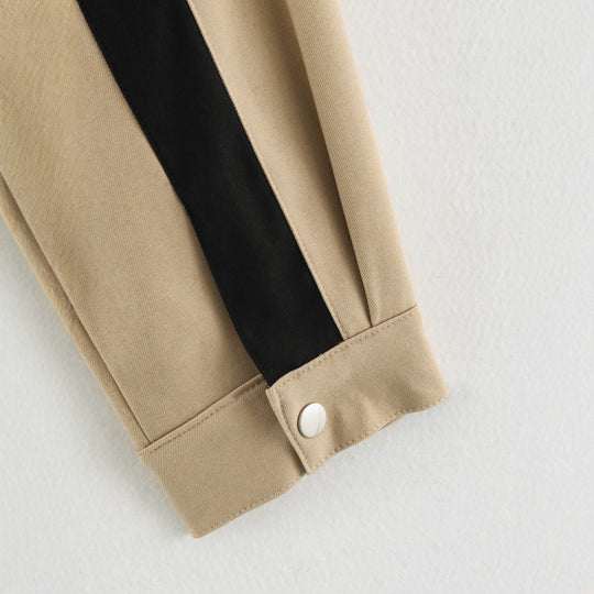 Damen Cropped Boxy-Trackjacke mit Stehkragen und Kontraststreifen Nord Taschen