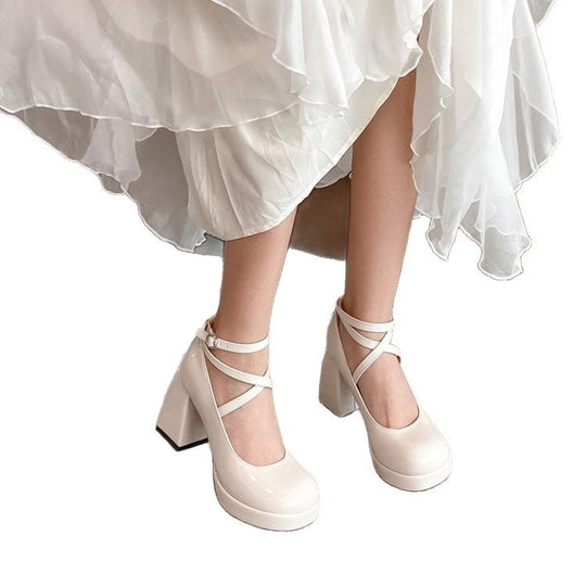 Damen Hochwertige Lack-Pumps mit verstellbarem Riemen und blockiertem Absatz