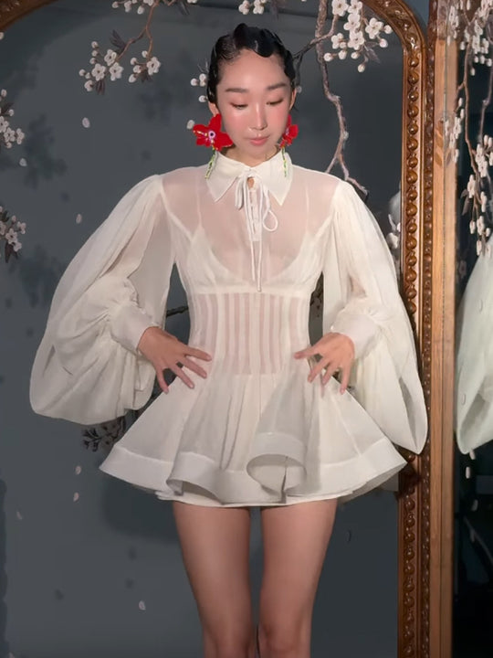 Damen Transparentes Chiffon-Minikleid mit Korsagenoptik, Puffärmeln und ausgestelltem Rock Nord Taschen