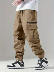 Herren Twill-Cargo-Jogginghose mit Reißverschluss-Beintasche & Tunnelzugbund Nord Taschen